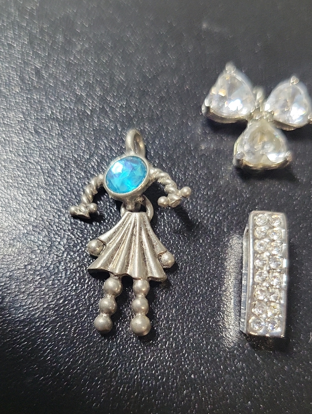 Charm Set - Picture 2 of 5